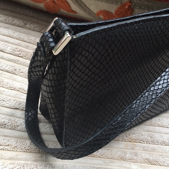 Ann Taylor leather purse - Picture 3 of 9